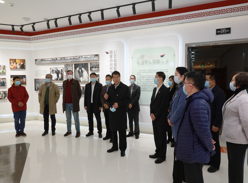 重温伟大历程 传承红色基因 汲取前进力量 太阳城娱乐城举办党史学习教育读书研讨班