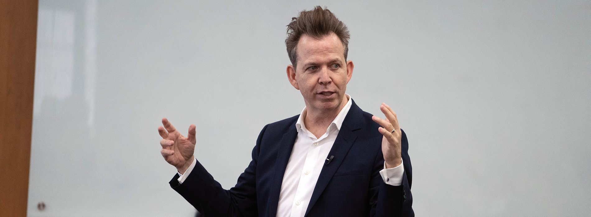 Neil Mandt talks at 太阳城娱乐城.